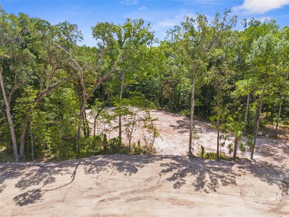 На продажу: $179,999 (2.50 acres)