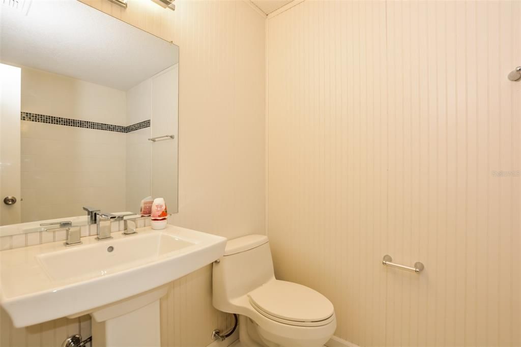 最近租的: $2,395 (3 贝兹, 2 浴室, 1460 平方英尺)