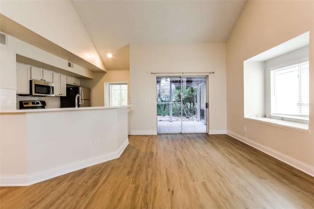 Active With Contract: $2,395 (3 beds, 2 baths, 1460 Square Feet)