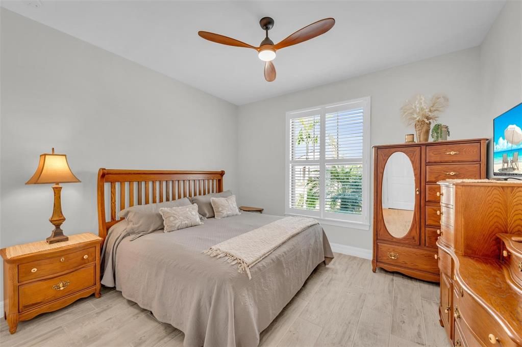 Recently Sold: $799,000 (2 beds, 2 baths, 1862 Square Feet)