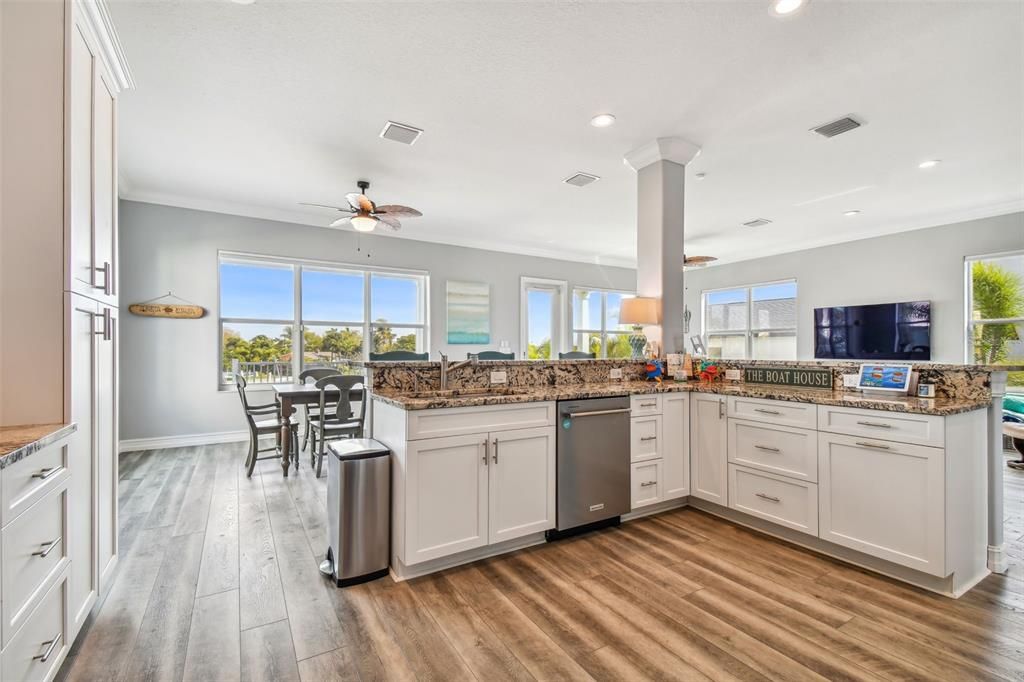 Active With Contract: $2,499,000 (4 beds, 4 baths, 2688 Square Feet)
