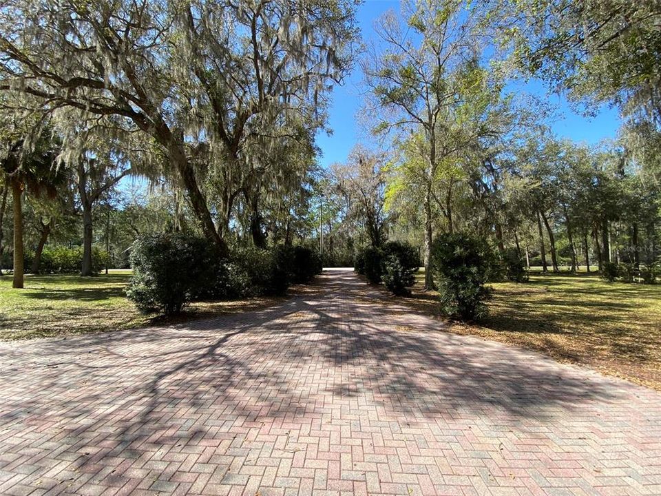 Driveway facing street