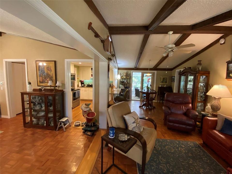 Family Room / Dining area