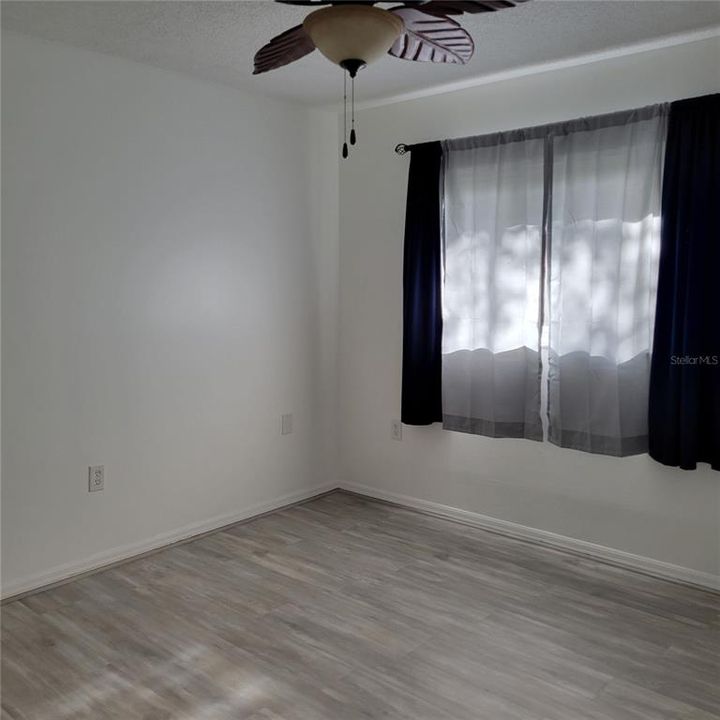 For Rent: $1,500 (2 beds, 1 baths, 925 Square Feet)