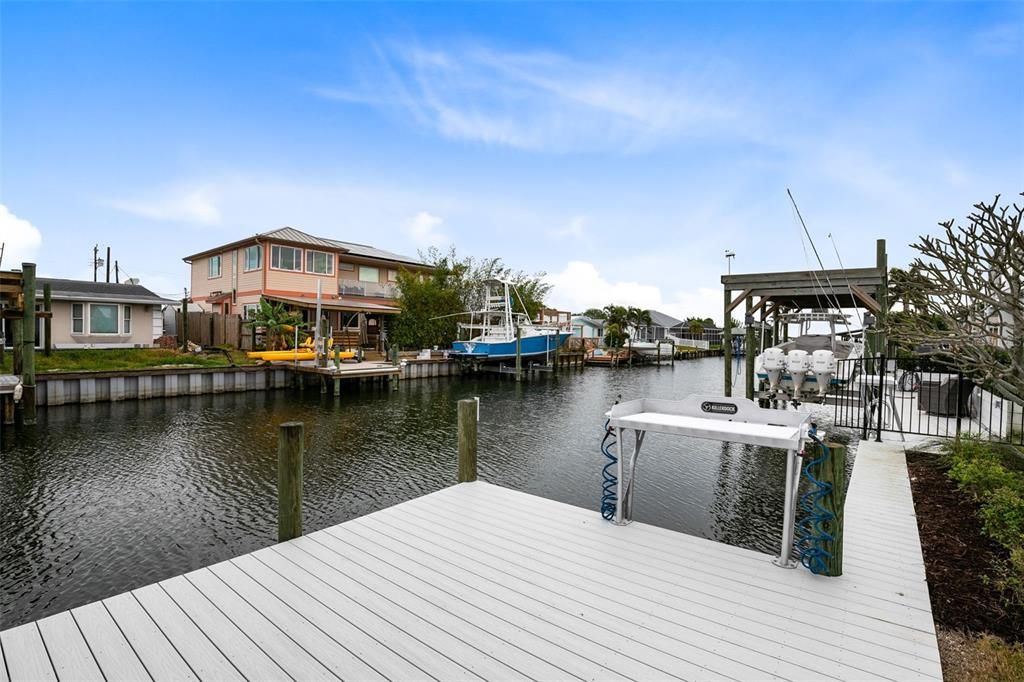 Extra dock space with a cleaning station