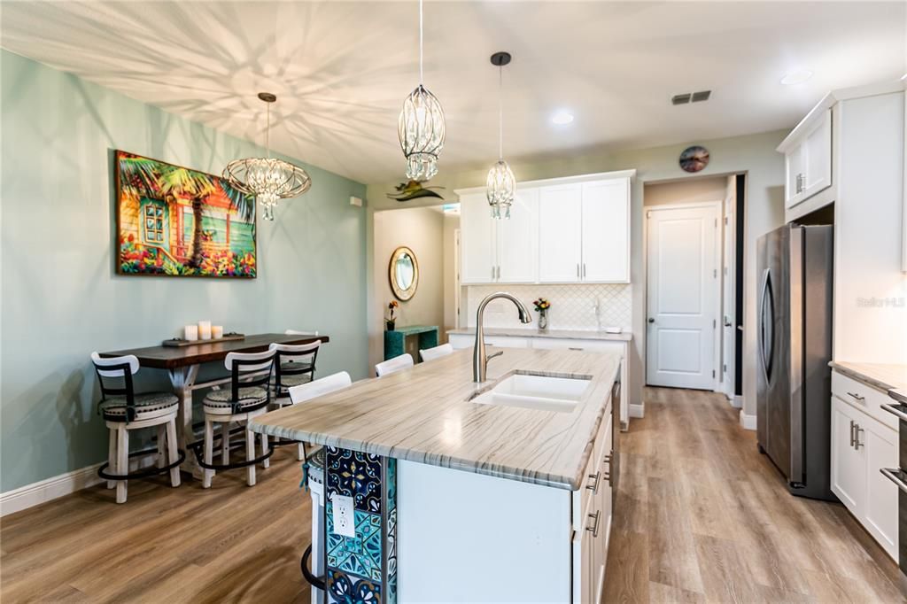 For Sale: $439,000 (3 beds, 2 baths, 1667 Square Feet)