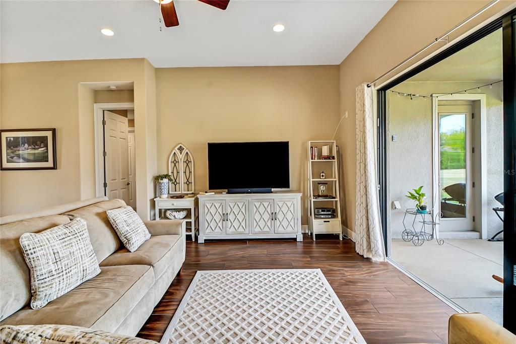 Active With Contract: $469,900 (3 beds, 2 baths, 2265 Square Feet)