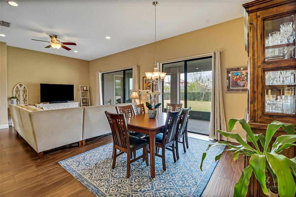 Active With Contract: $469,900 (3 beds, 2 baths, 2265 Square Feet)