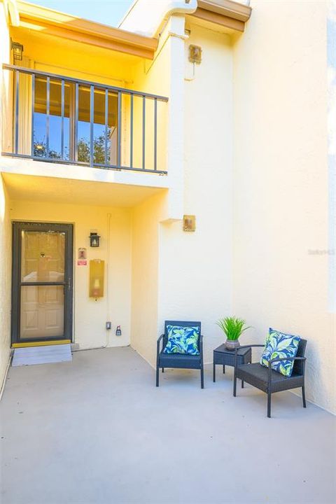 Recently Sold: $425,000 (2 beds, 2 baths, 1265 Square Feet)