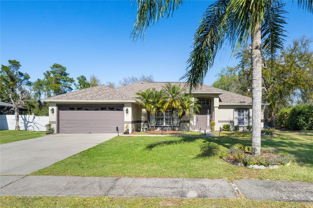 Recently Sold: $417,500 (3 beds, 2 baths, 1870 Square Feet)