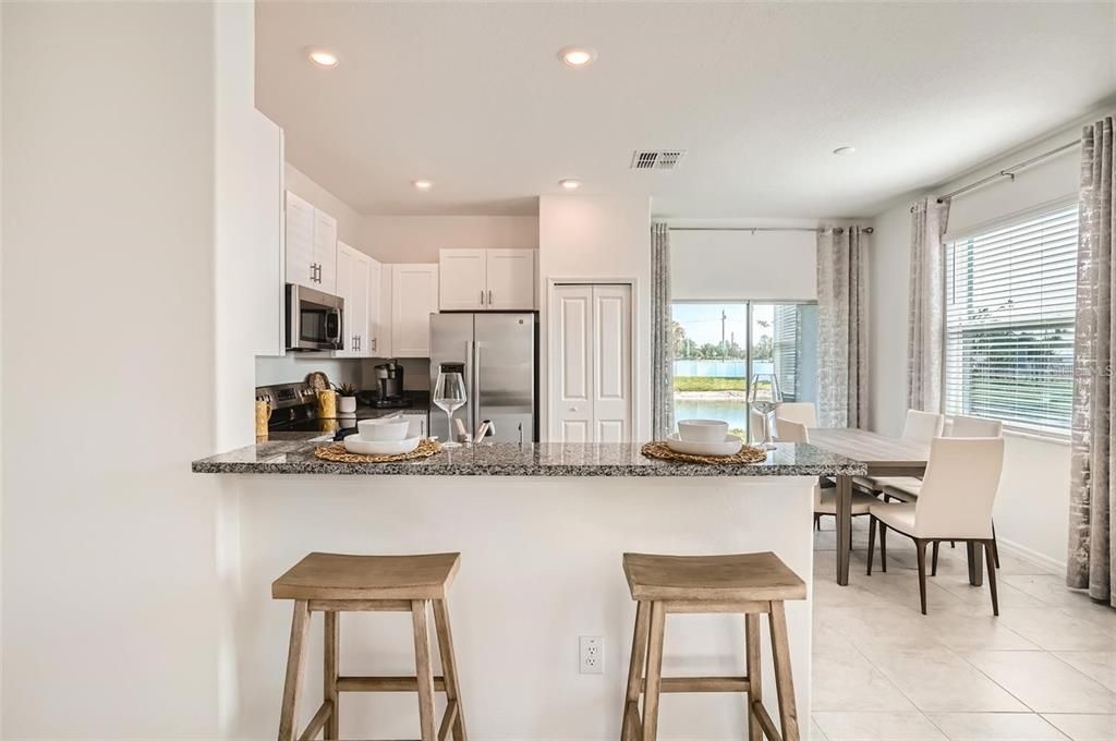 Recently Sold: $295,000 (2 beds, 2 baths, 1541 Square Feet)