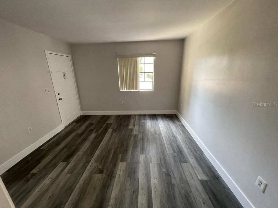 Recently Rented: $1,750 (2 beds, 2 baths, 1124 Square Feet)