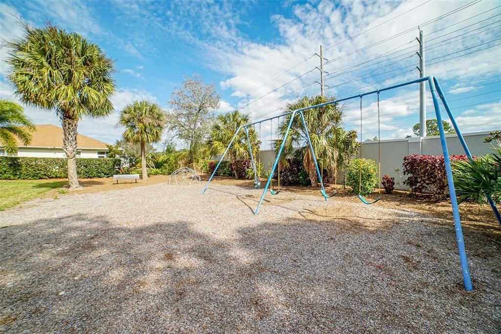Recently Sold: $489,000 (3 beds, 2 baths, 1536 Square Feet)