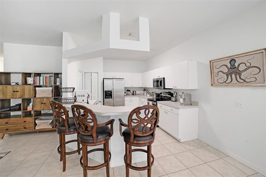 Recently Sold: $489,000 (3 beds, 2 baths, 1536 Square Feet)