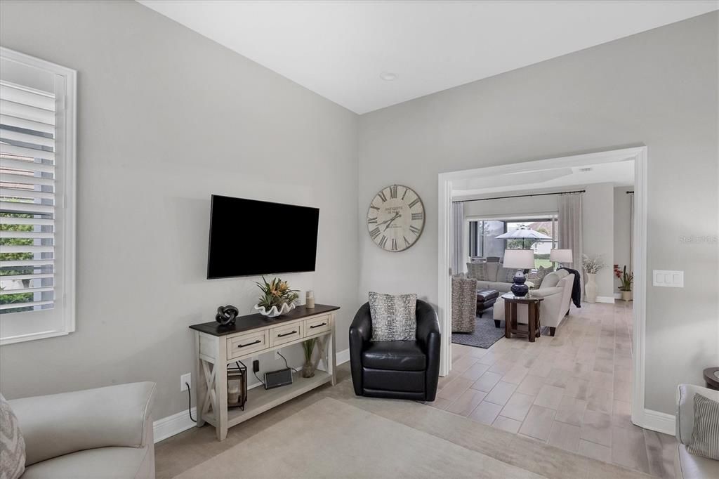 Active With Contract: $865,000 (3 beds, 2 baths, 2305 Square Feet)