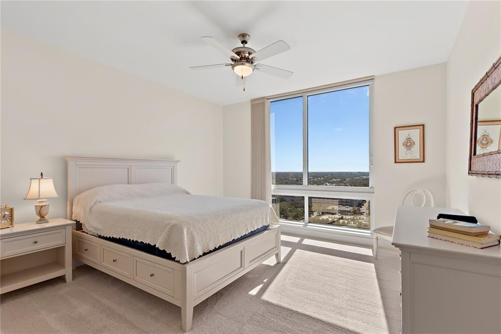 Active With Contract: $4,000 (2 beds, 2 baths, 1765 Square Feet)