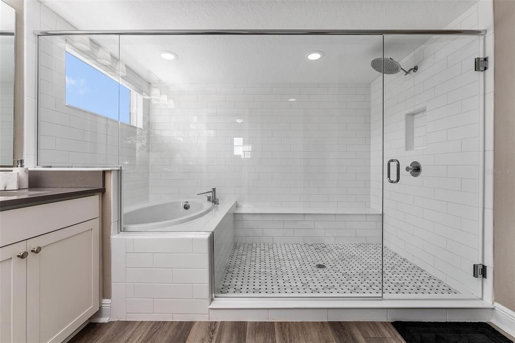 Недавно арендовано: $5,299 (5 спален, 4 ванн, 3467 Квадратных фут)