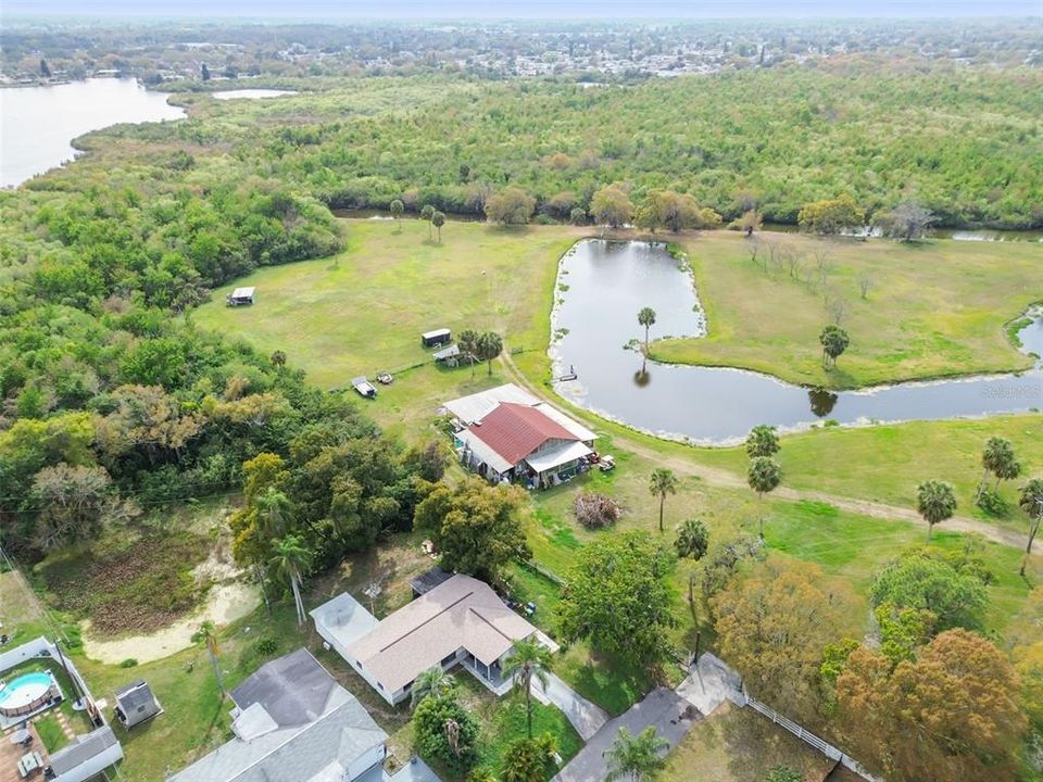 En Venta: $549,900 (5.00 acres)