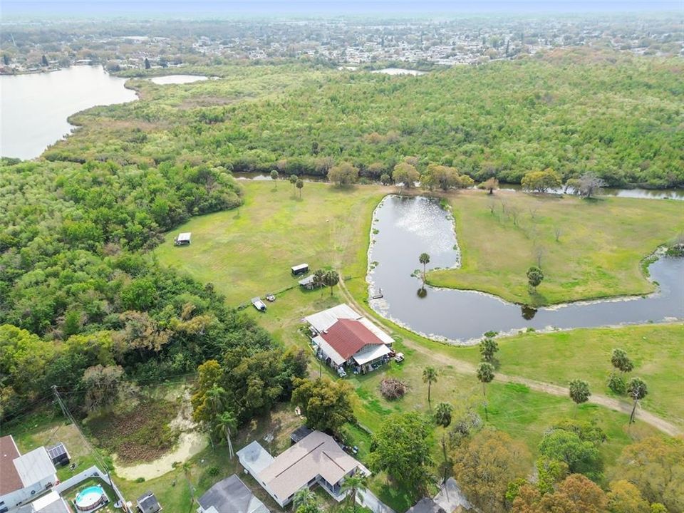 En Venta: $549,900 (5.00 acres)