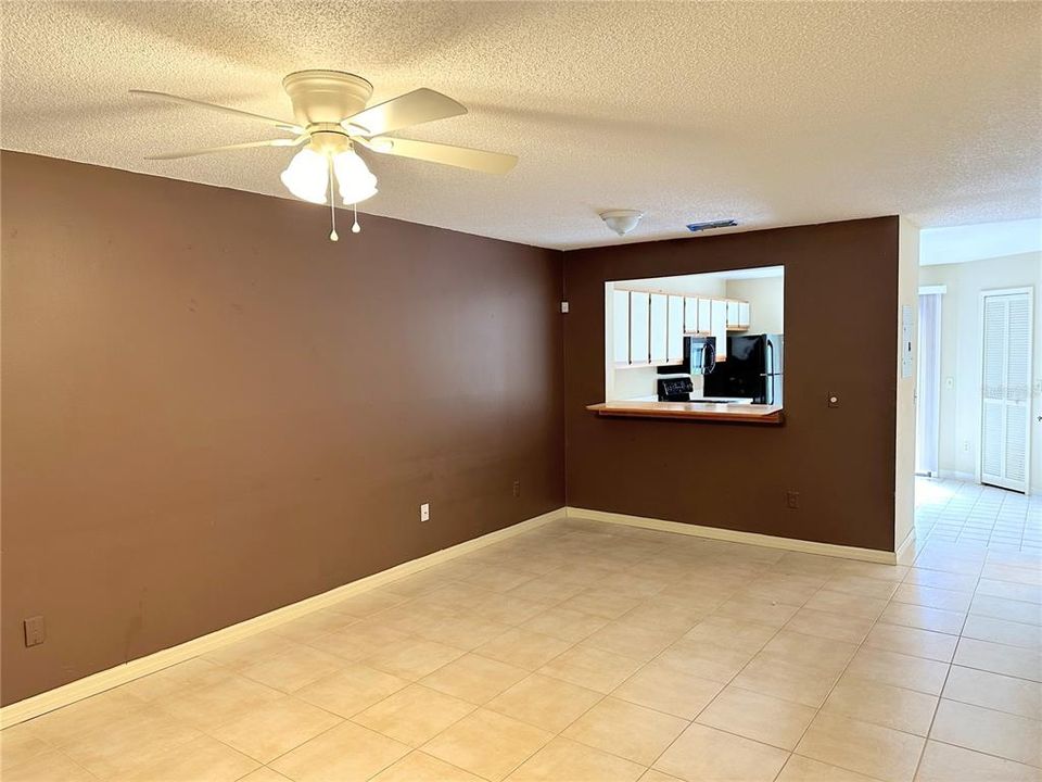 For Rent: $1,700 (2 beds, 2 baths, 1185 Square Feet)