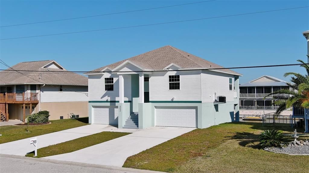 Recently Sold: $640,000 (3 beds, 2 baths, 1630 Square Feet)
