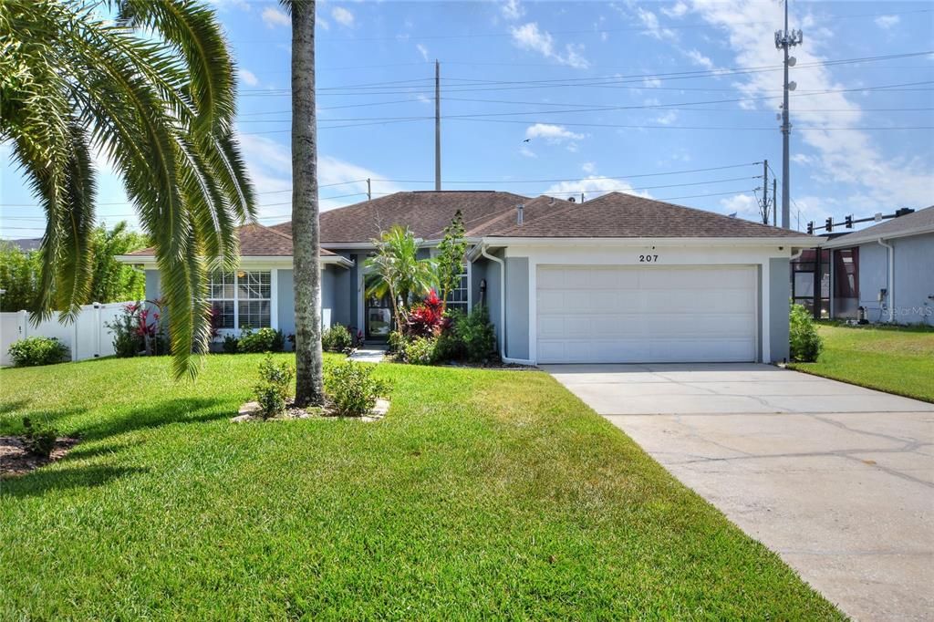 Recently Sold: $369,900 (3 beds, 2 baths, 1529 Square Feet)