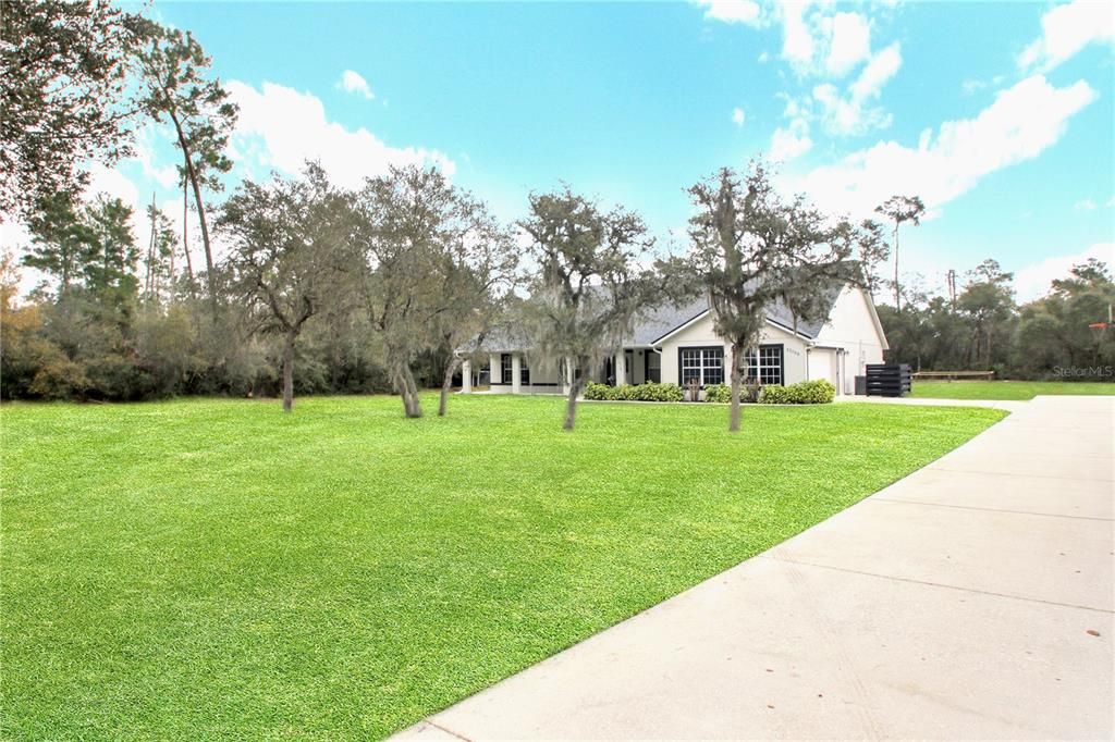 Recently Sold: $600,000 (4 beds, 2 baths, 2251 Square Feet)