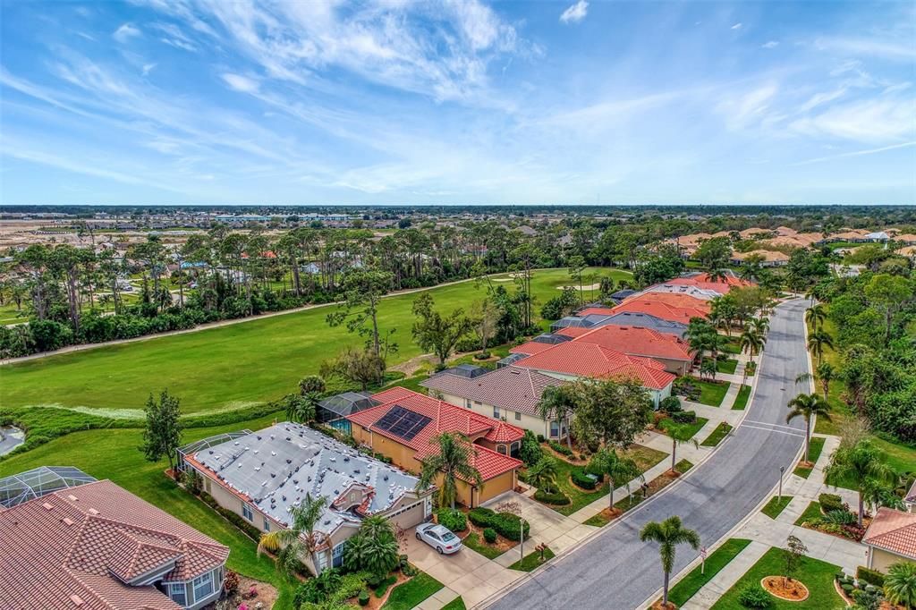 Active With Contract: $547,500 (3 beds, 2 baths, 1802 Square Feet)