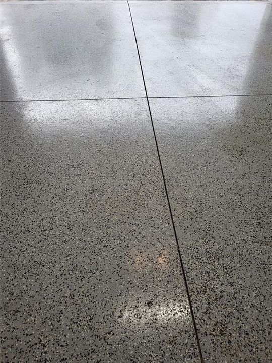 Epoxy garage floor