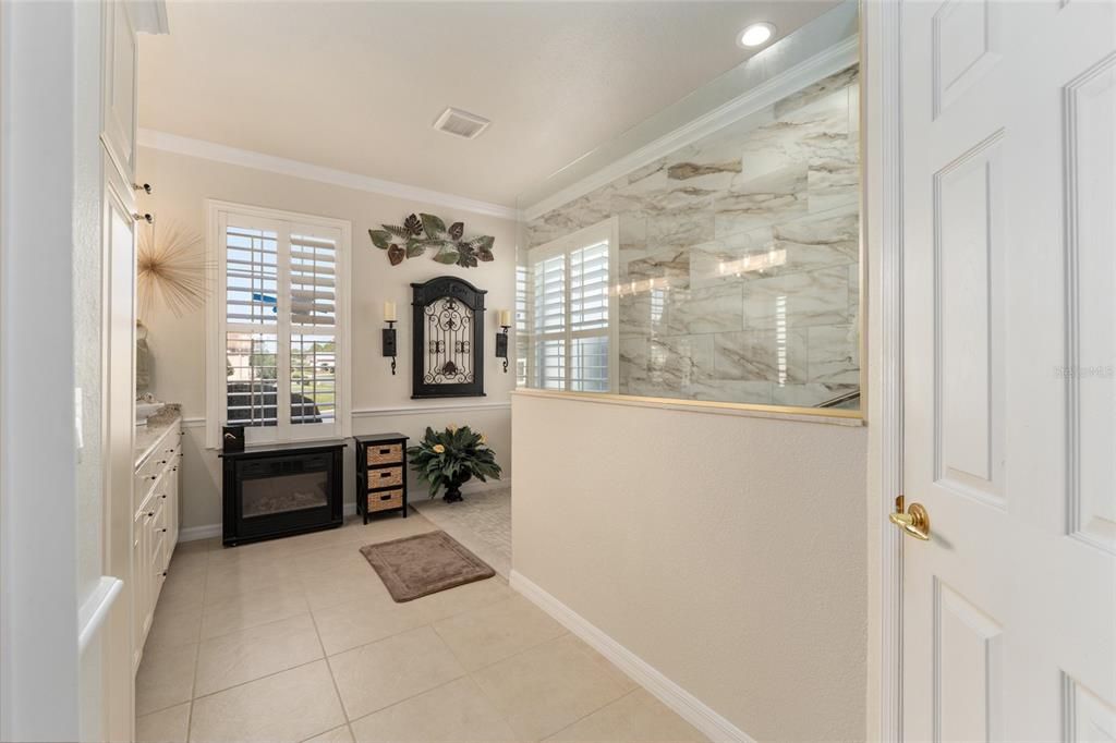 Active With Contract: $494,000 (3 beds, 2 baths, 2413 Square Feet)