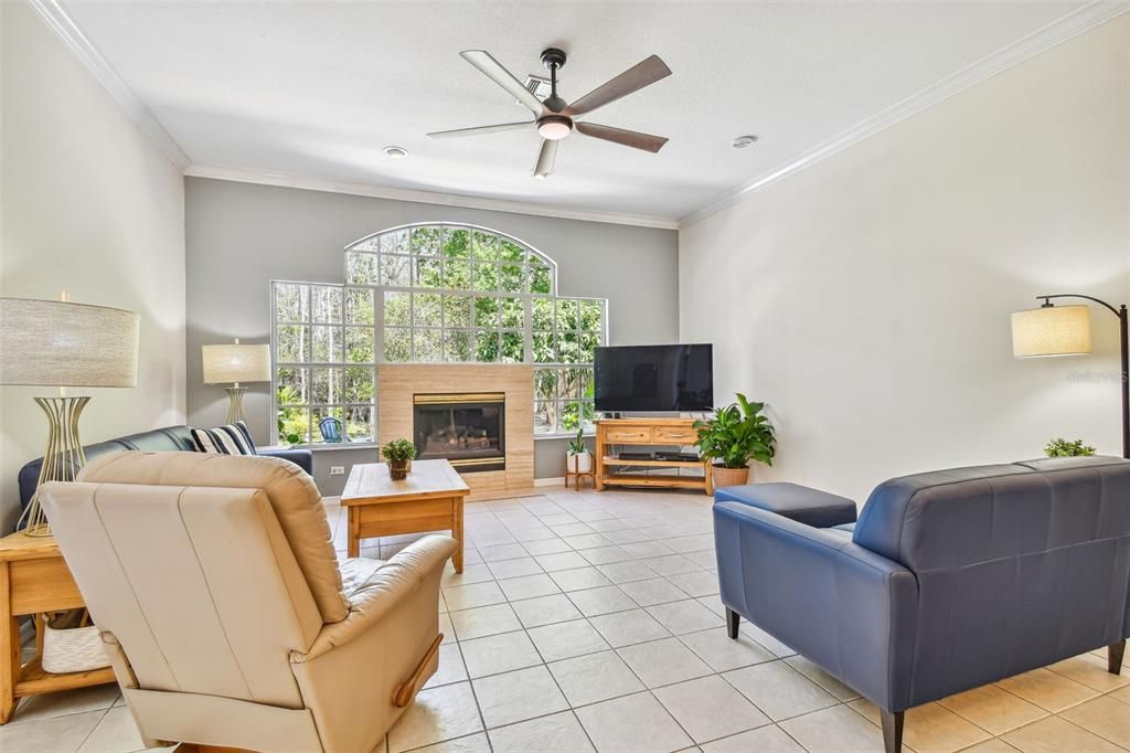 Active With Contract: $549,900 (3 beds, 2 baths, 2109 Square Feet)