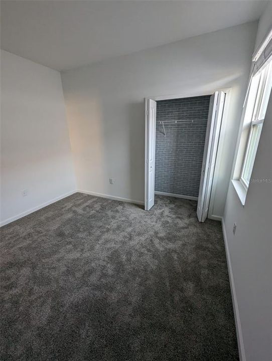 Recently Rented: $1,100 (1 beds, 1 baths, 370 Square Feet)