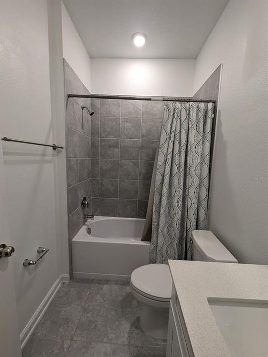 Недавно арендовано: $1,100 (1 спален, 1 ванн, 370 Квадратных фут)