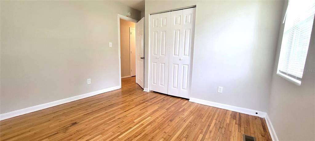 Recently Sold: $175,000 (3 beds, 1 baths, 1201 Square Feet)