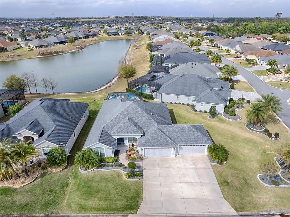 4 CAR GARAGE WITH WATER VIEW