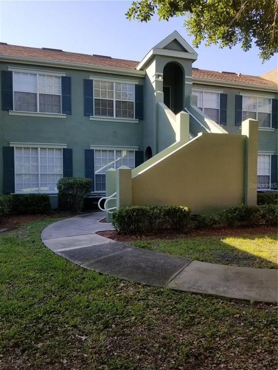 For Rent: $1,400 (1 beds, 1 baths, 554 Square Feet)