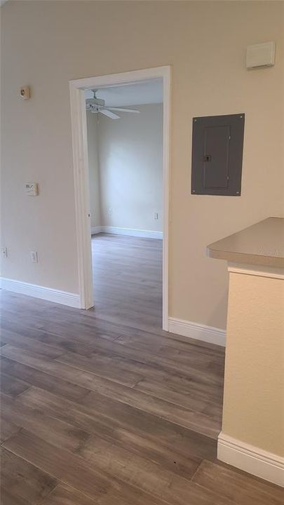 For Rent: $1,400 (1 beds, 1 baths, 554 Square Feet)