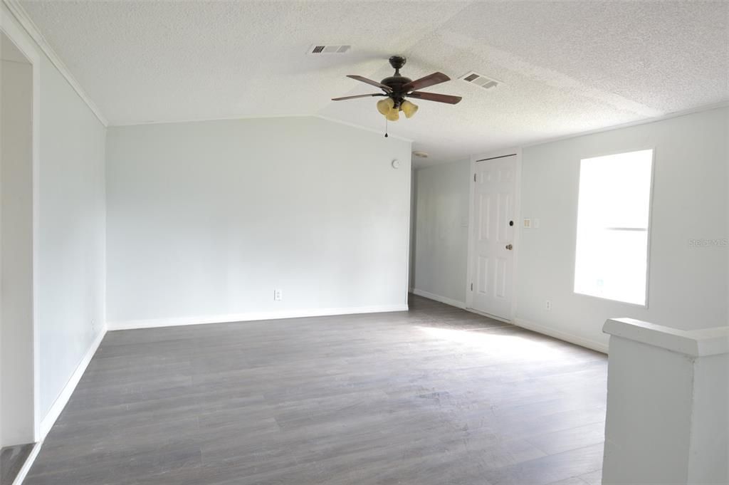 Active With Contract: $224,000 (4 beds, 2 baths, 1200 Square Feet)