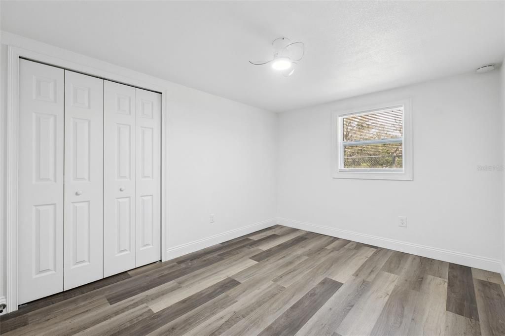 Active With Contract: $375,000 (3 beds, 2 baths, 1304 Square Feet)
