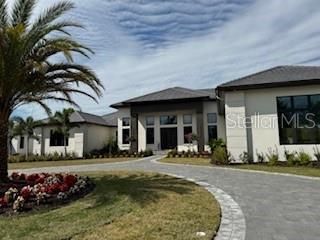 Recently Sold: $2,676,790 (4 beds, 5 baths, 5094 Square Feet)