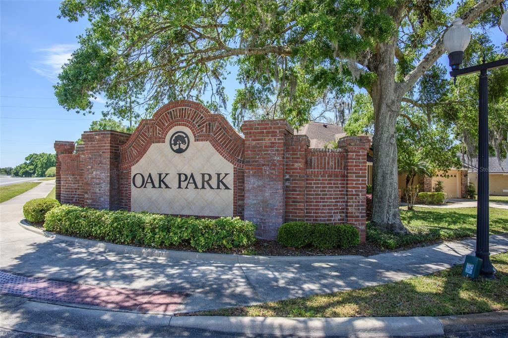 This home is in the lovely community of Oak Park in Casselberry.