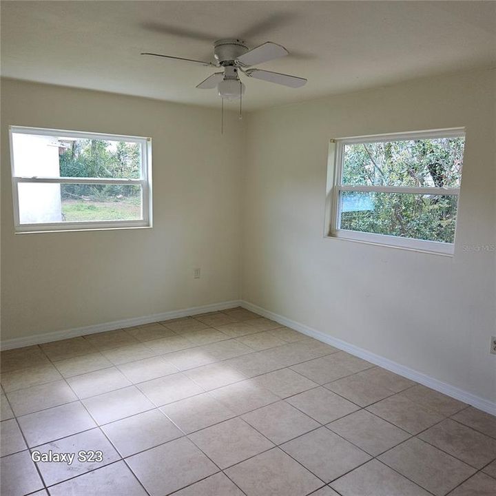 Recently Sold: $170,000 (2 beds, 1 baths, 1192 Square Feet)
