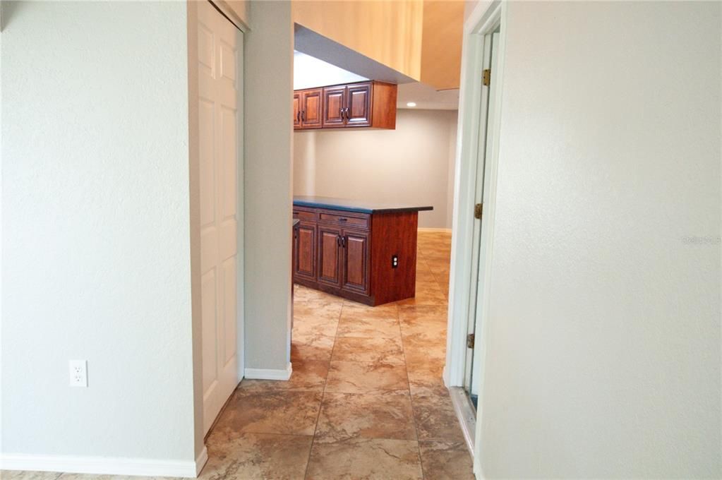 For Sale: $389,000 (3 beds, 2 baths, 1973 Square Feet)