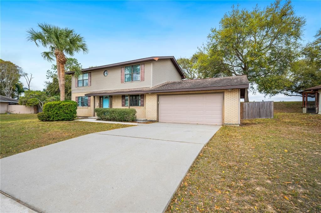 Recently Sold: $275,000 (3 beds, 2 baths, 1872 Square Feet)