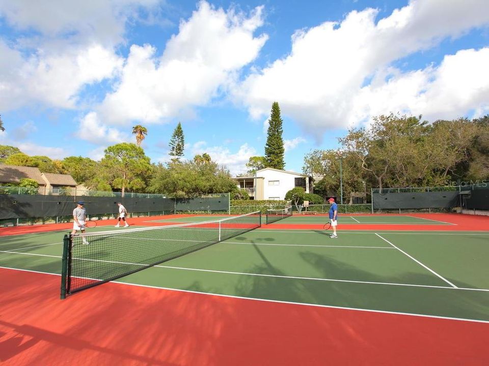 Tennis/Pickleball courts