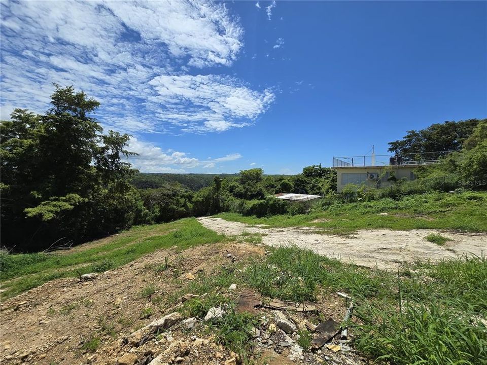 En Venta: $120,000 (0.83 acres)