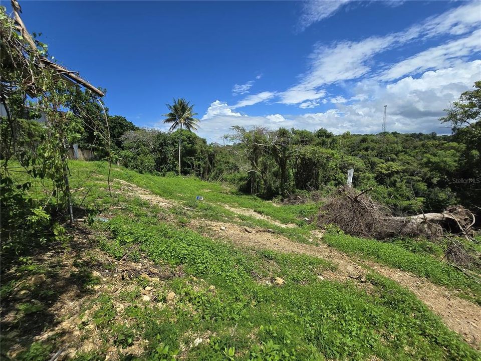 En Venta: $120,000 (0.83 acres)