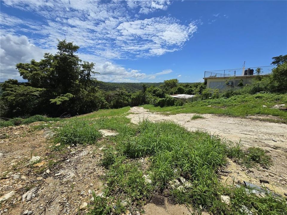 En Venta: $120,000 (0.83 acres)