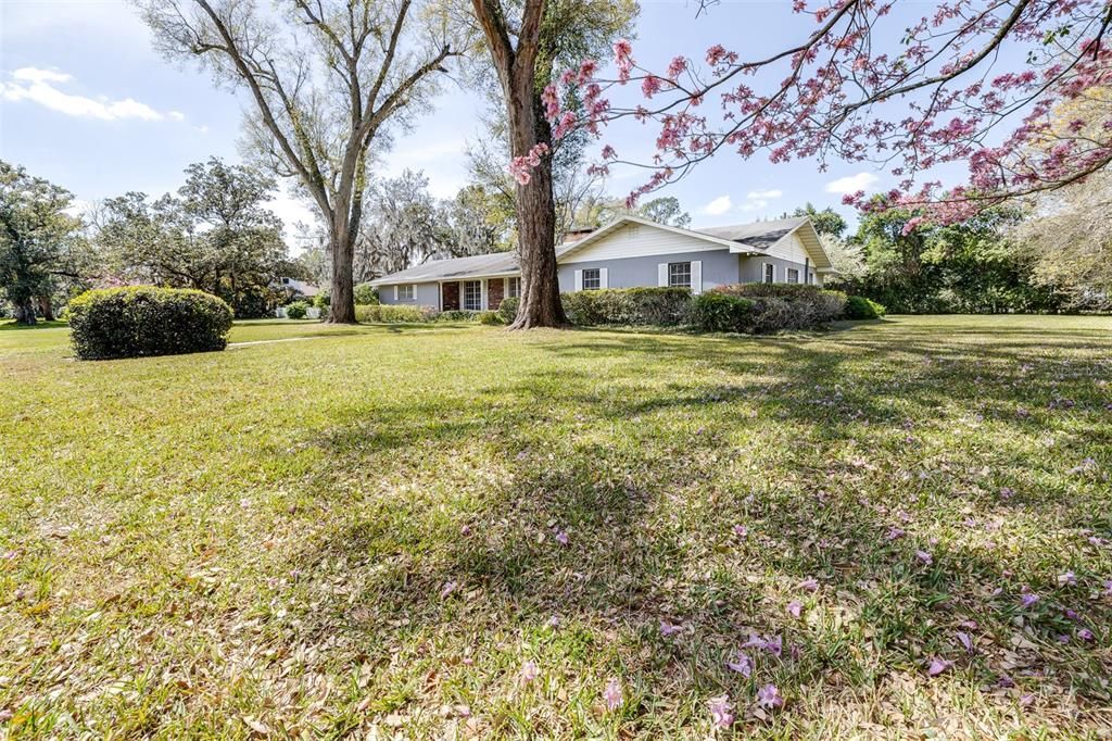 Active With Contract: $530,000 (4 beds, 2 baths, 2736 Square Feet)