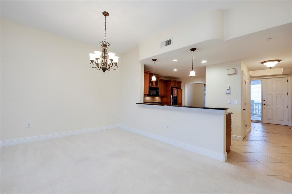 For Rent: $3,500 (2 beds, 2 baths, 1705 Square Feet)